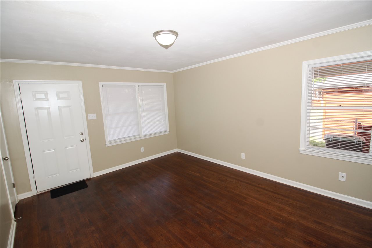 3174 Ladbrook Road Memphis, TN 38118 - Photo 4 of 15