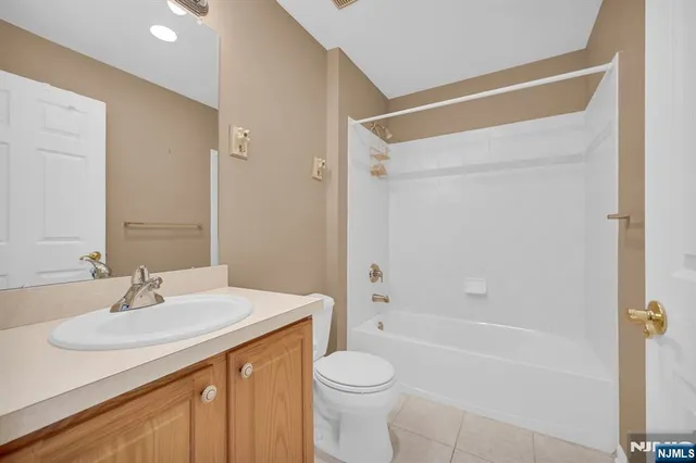 $595,000 | 219 Swathmore Drive, Nutley, NJ 07110