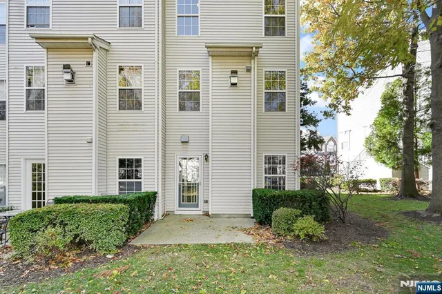 $595,000 | 219 Swathmore Drive, Nutley, NJ 07110