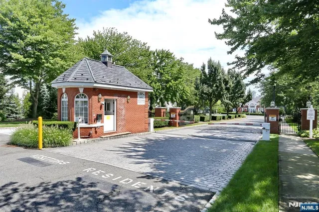 $595,000 | 219 Swathmore Drive, Nutley, NJ 07110