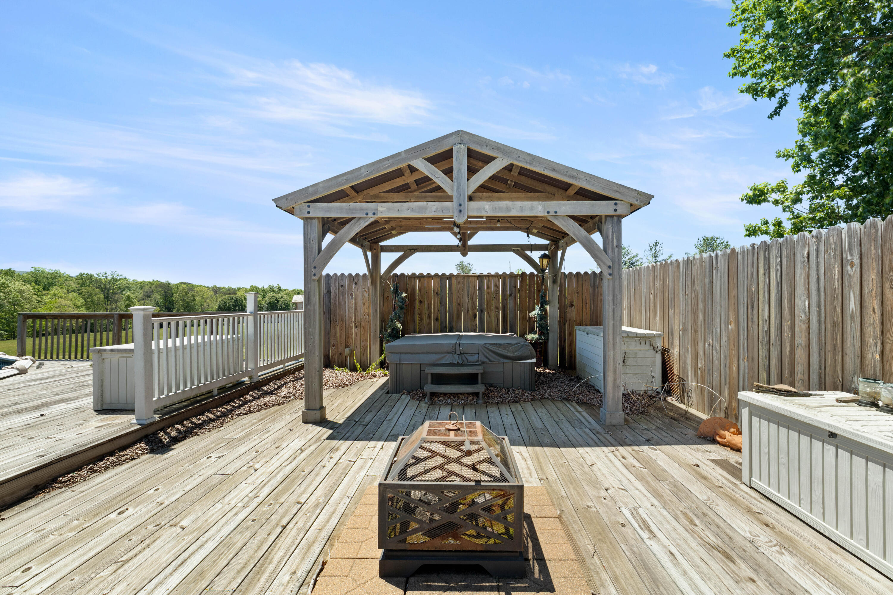 379 Turner Road Crossville, TN 38555 - Photo 11 of 41 Deck