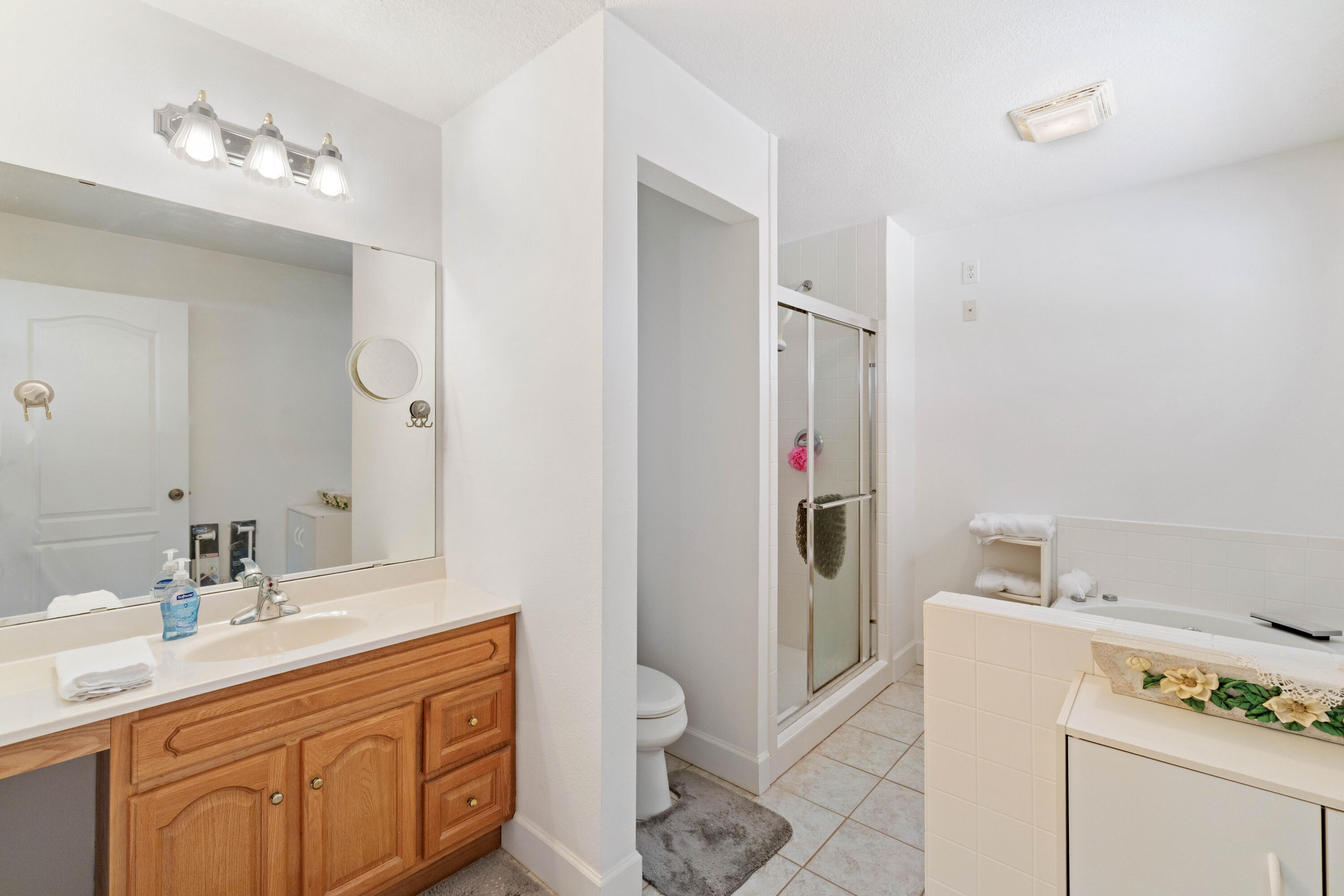 379 Turner Road Crossville, TN 38555 - Photo 29 of 41 Main Bathroom