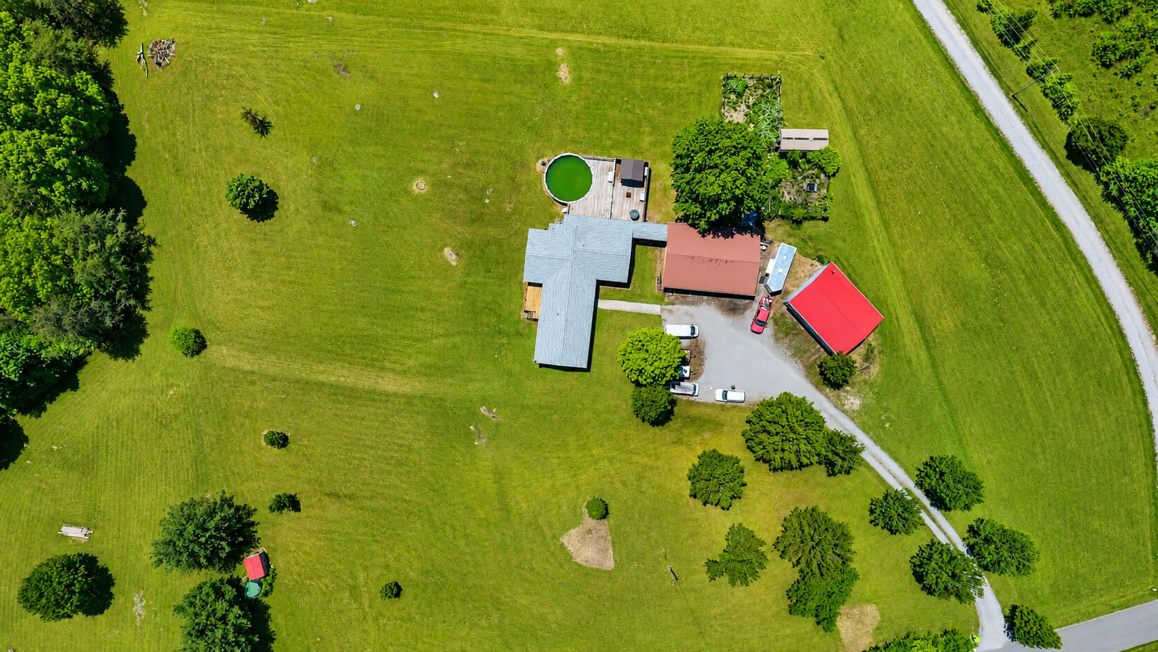 379 Turner Road Crossville, TN 38555 - Photo 4 of 41 Exterior