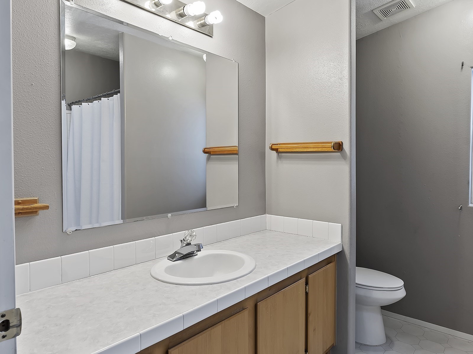 6453 Dover Road Nine Mile Falls, WA 99026 - Photo 8 of 21