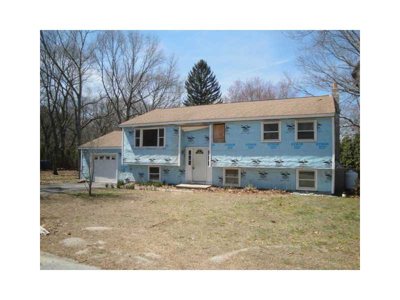 8 Holdsworth Road Preston, CT 06365 - Photo 1 of 25 Exterior Front.