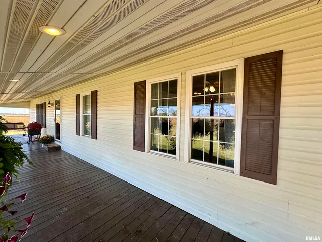 $335,000 | 878 County Road 600N, Sims, IL 62886