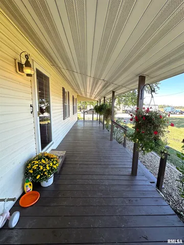 $335,000 | 878 County Road 600N, Sims, IL 62886