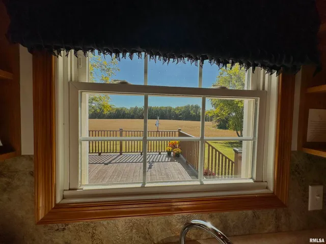 $335,000 | 878 County Road 600N, Sims, IL 62886