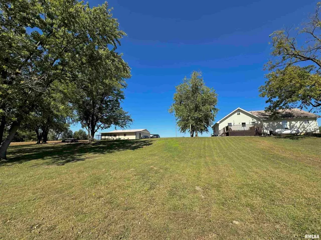 $335,000 | 878 County Road 600N, Sims, IL 62886