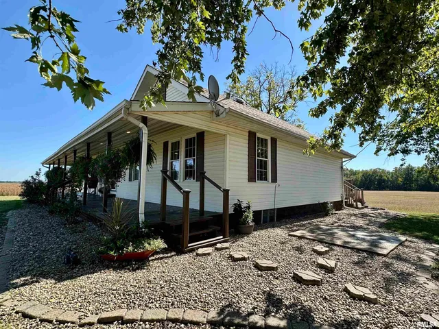 $335,000 | 878 County Road 600N, Sims, IL 62886