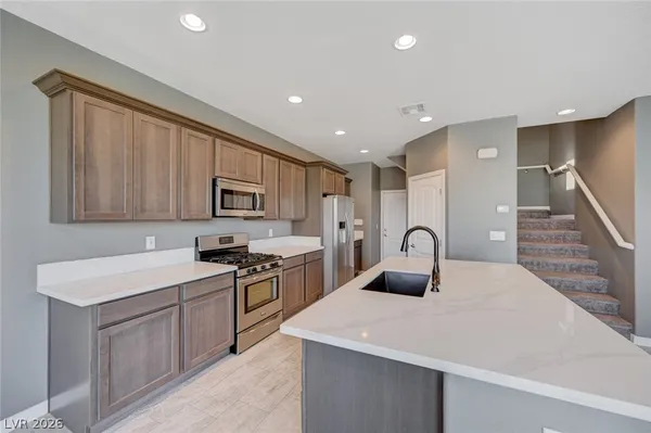 $2,120 | 9214 Blue Agate Street, Las Vegas, NV 89178