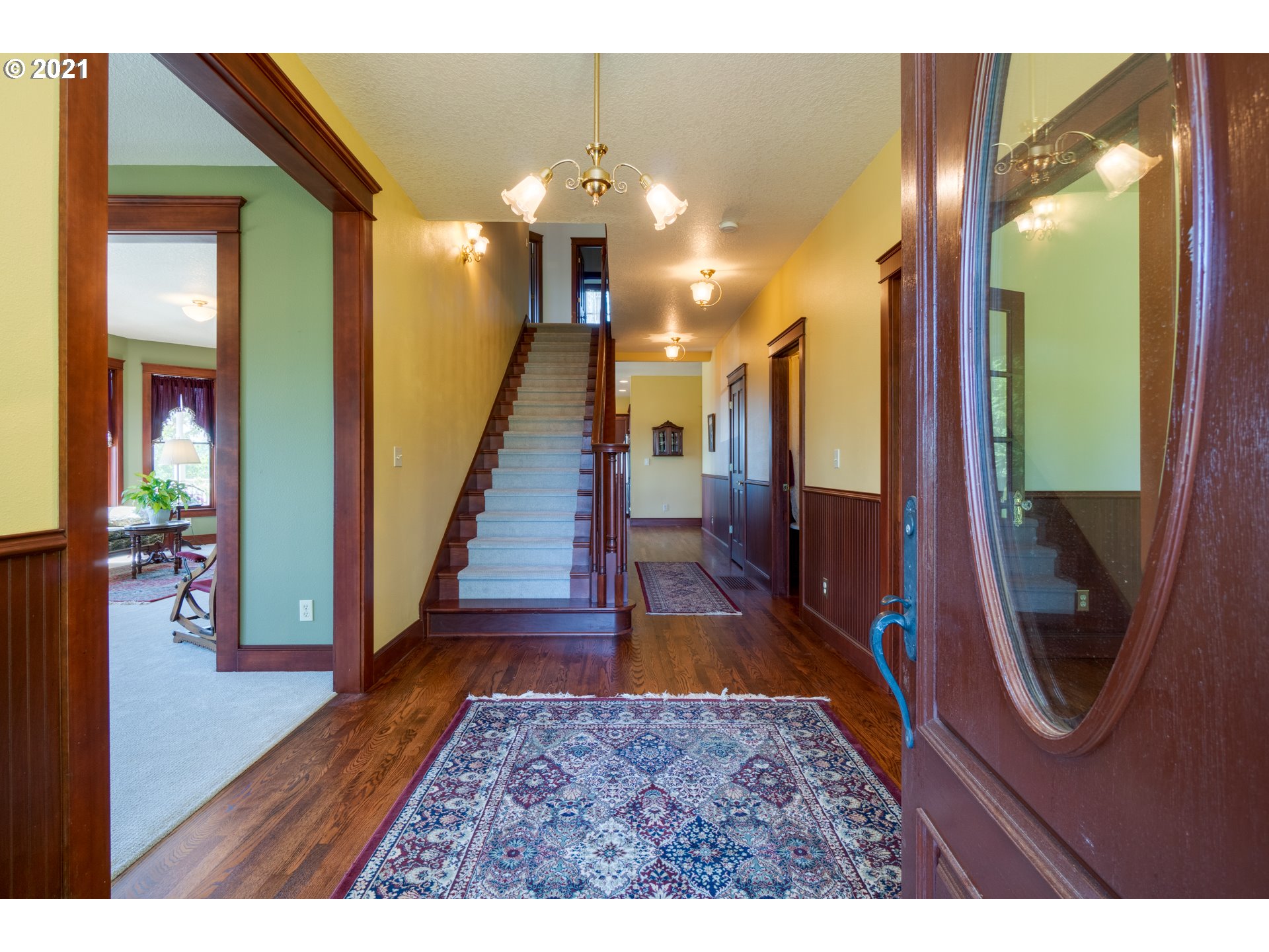 22680 Southwest Kruger Road Sherwood, OR 97140 - Photo 11 of 32 Gallery Image 11