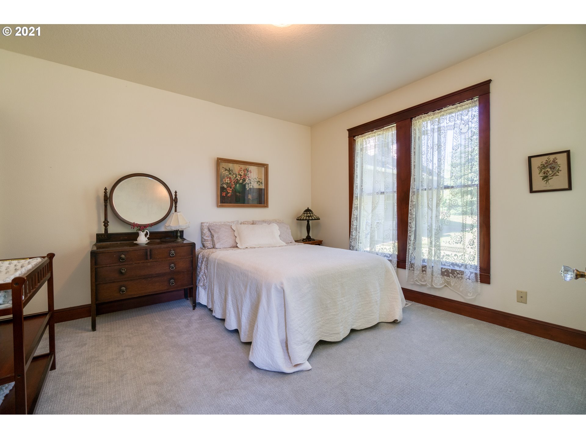 22680 Southwest Kruger Road Sherwood, OR 97140 - Photo 13 of 32 Gallery Image 13