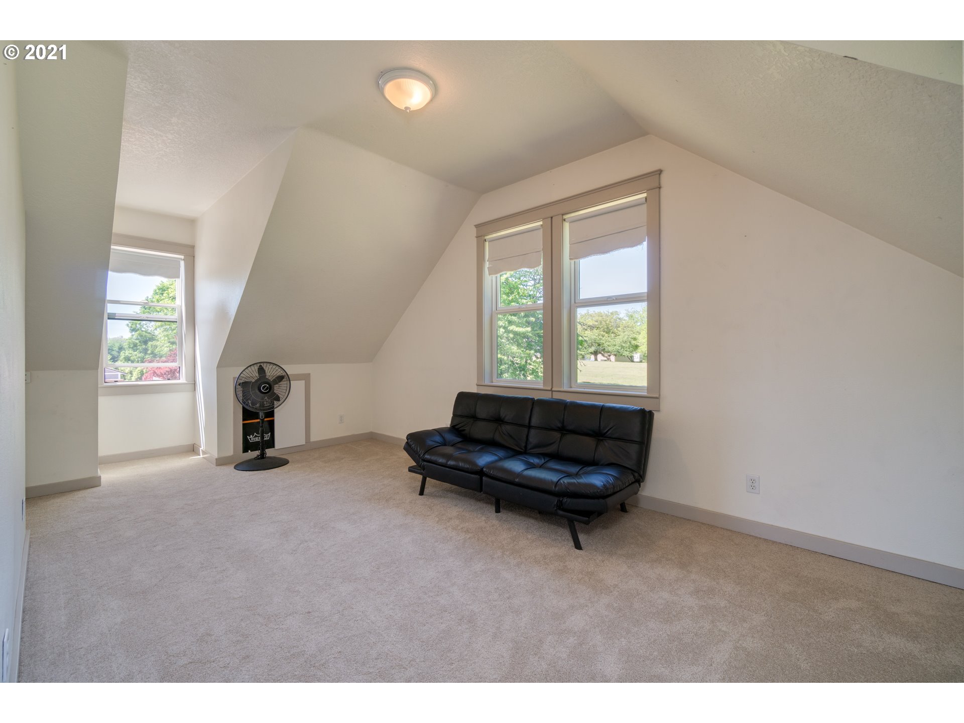 22680 Southwest Kruger Road Sherwood, OR 97140 - Photo 24 of 32 Gallery Image 24