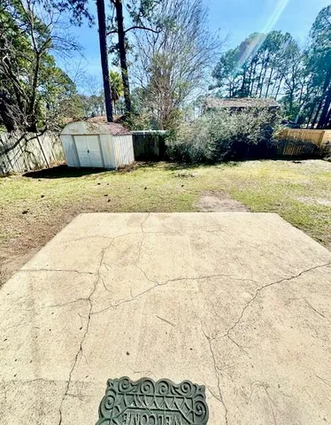 $1,895 | 806 Meadow Lane, Fort Walton Beach, FL 32547