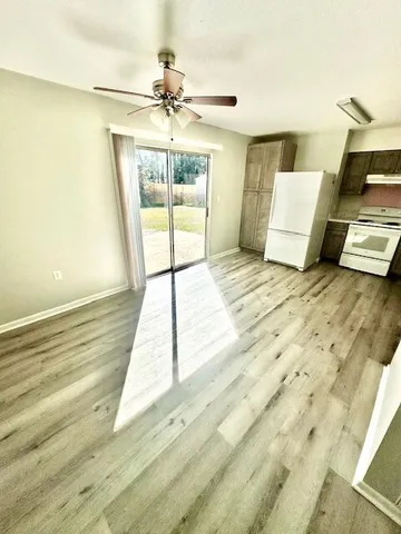 $1,895 | 806 Meadow Lane, Fort Walton Beach, FL 32547