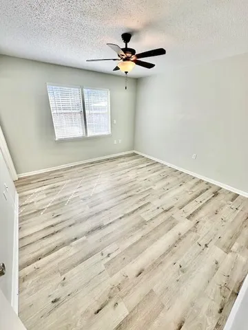 $1,895 | 806 Meadow Lane, Fort Walton Beach, FL 32547