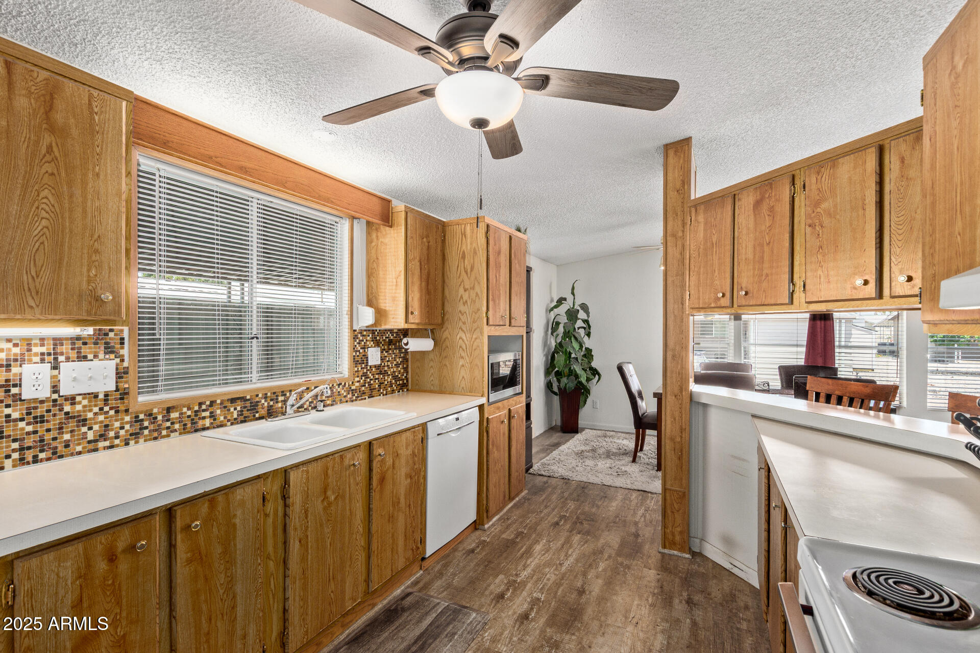 205 South Higley Road, Unit 300 Mesa, AZ 85206 - Photo 14 of 28 14 - Higley