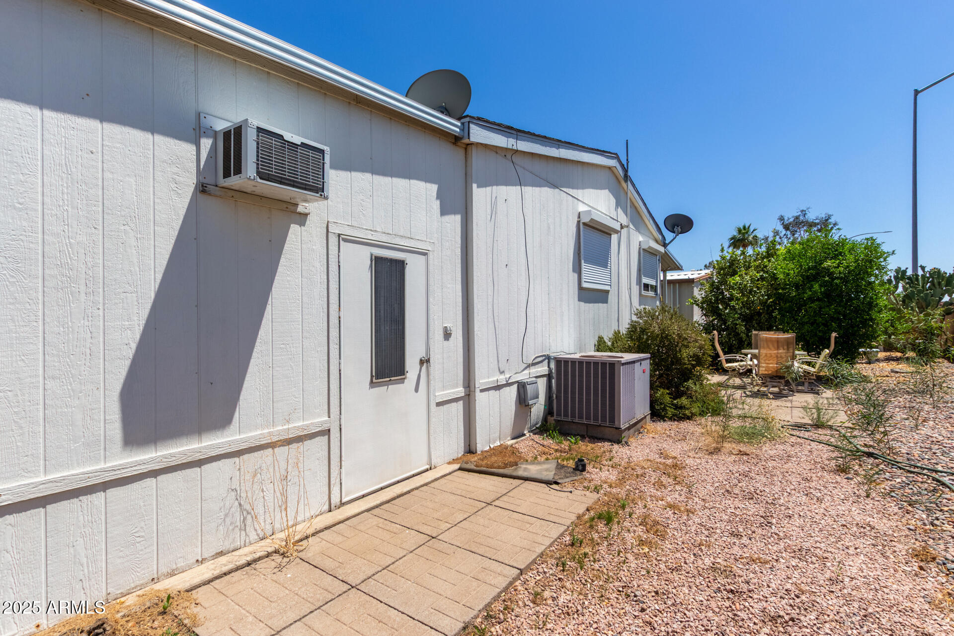 205 South Higley Road, Unit 300 Mesa, AZ 85206 - Photo 27 of 28 27 - Higley
