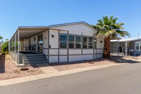 $92,500 | 205 South Higley Road, Unit 300, Mesa, AZ 85206