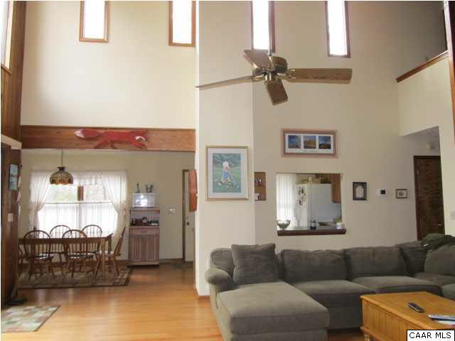 15 Oak Grove Road Palmyra, VA 22963 - Photo 8 of 25 a living room with furniture