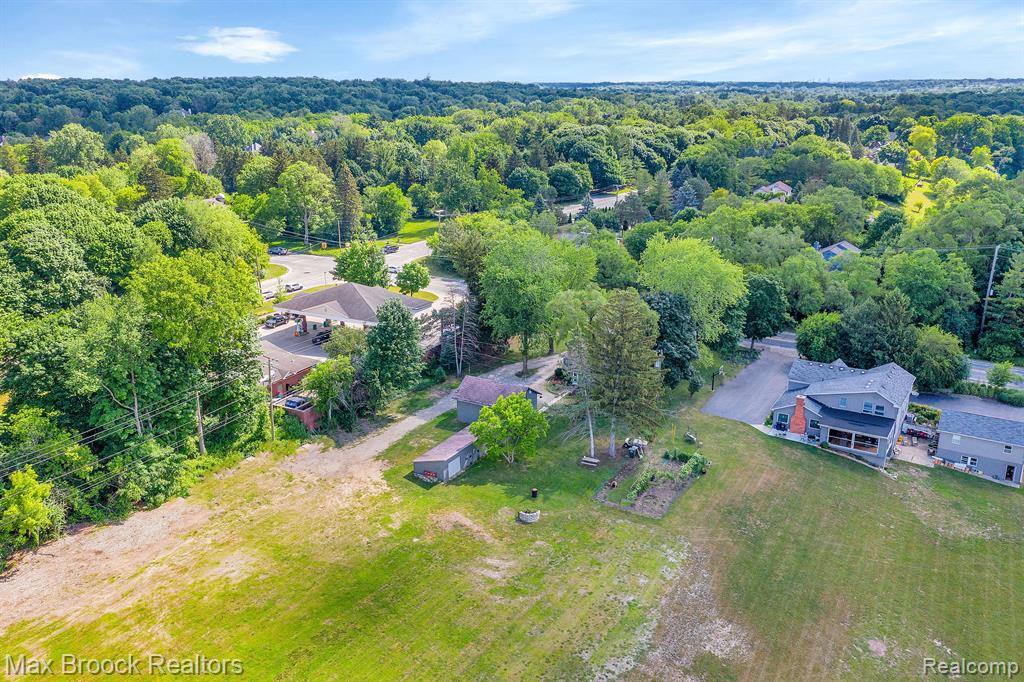 19011 Beck Road Northville, MI 48168 - Photo 40 of 40