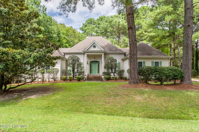 $365,000 | 112 Currituck Drive, Hertford, NC 27944