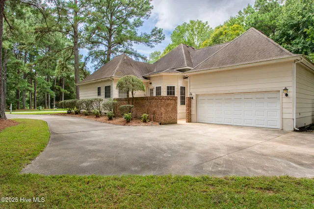 $365,000 | 112 Currituck Drive, Hertford, NC 27944
