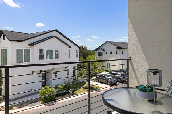 $415,000 | 12001 Vista Parke Drive, Unit 1402, Austin, TX 78726