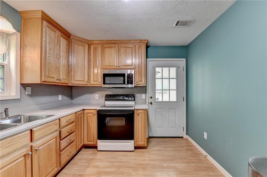 1589 Union Grove Church Road Auburn, GA 30011 - Photo 13 of 28