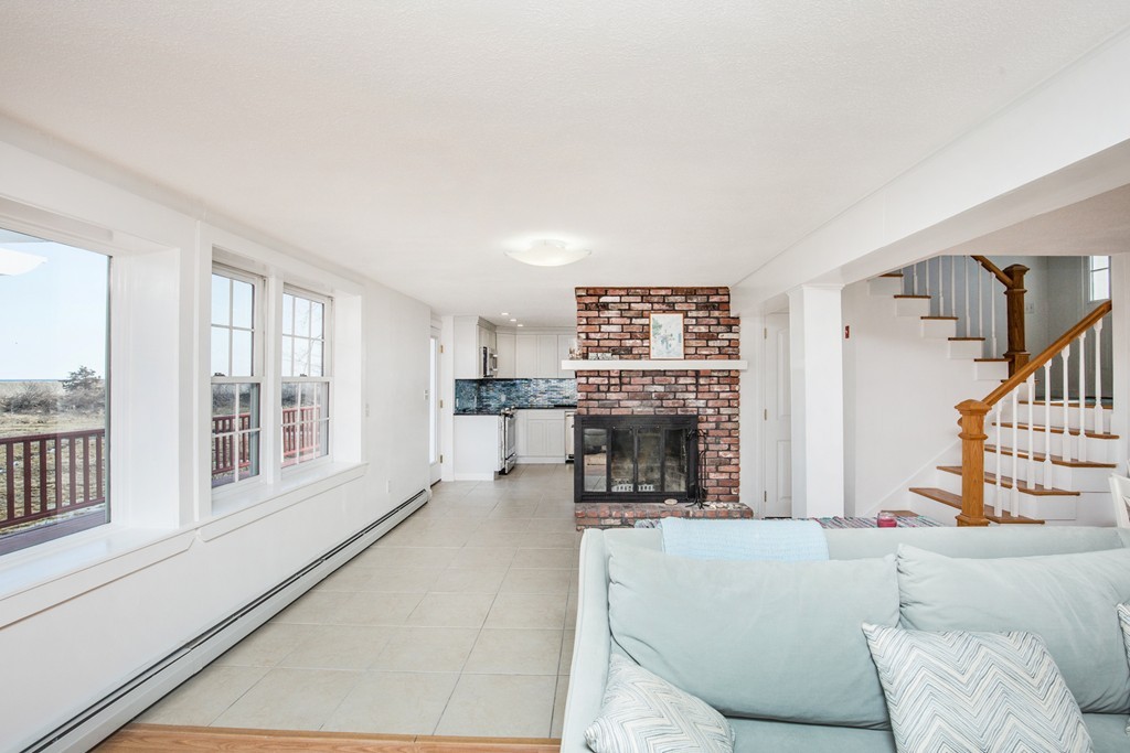 81 Thatcher Road Rockport, MA 01966 - Photo 8 of 24