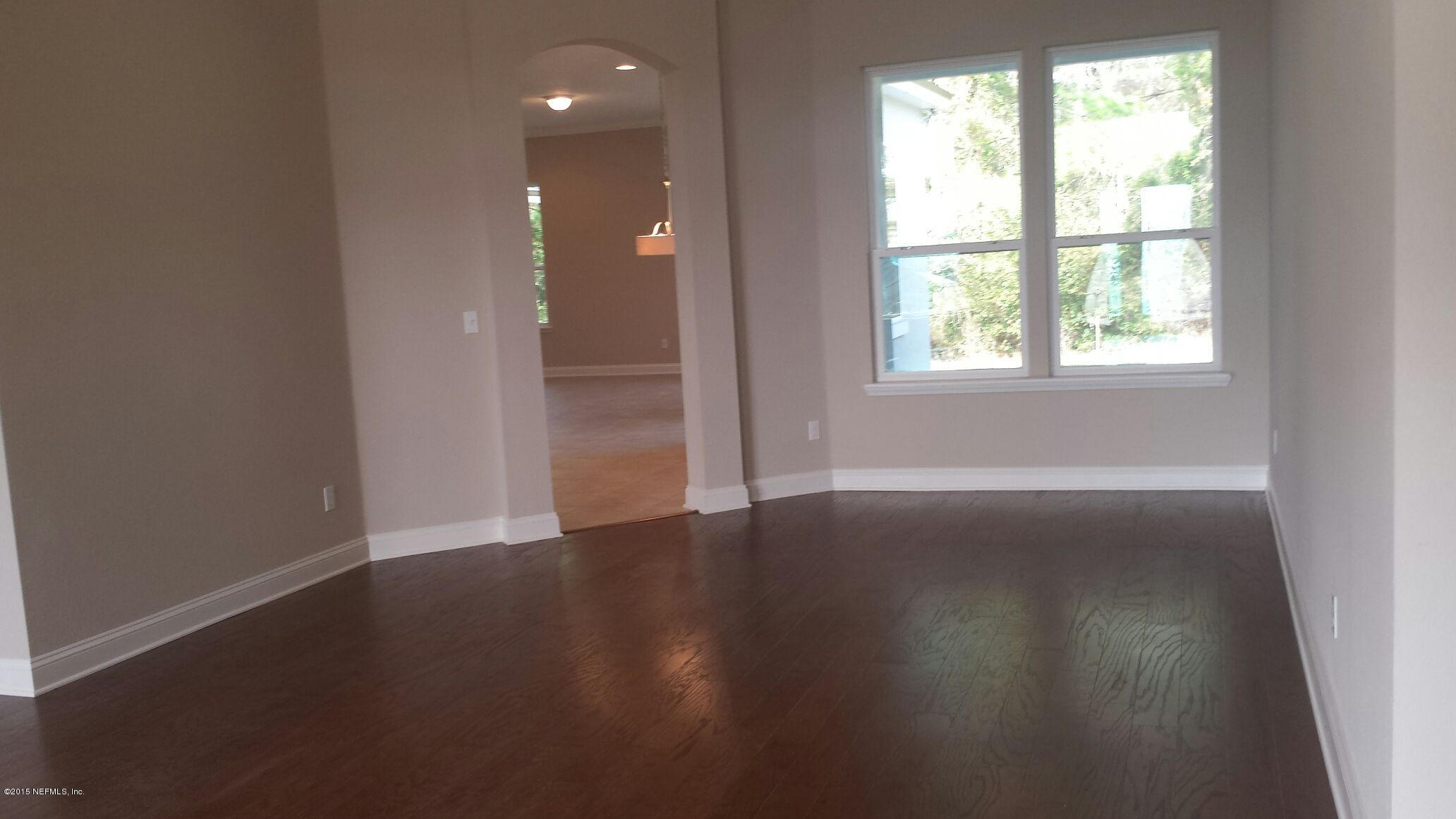 12157 Ridge Crossing Way Jacksonville, FL 32226 - Photo 3 of 25 20150105_114402