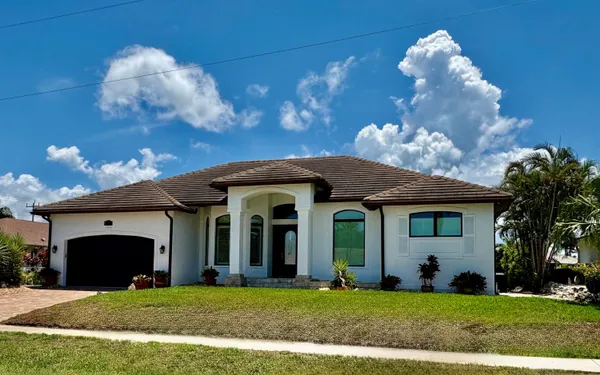 $1,595,000 | 21 Hickory Court, Marco Island, FL 34145