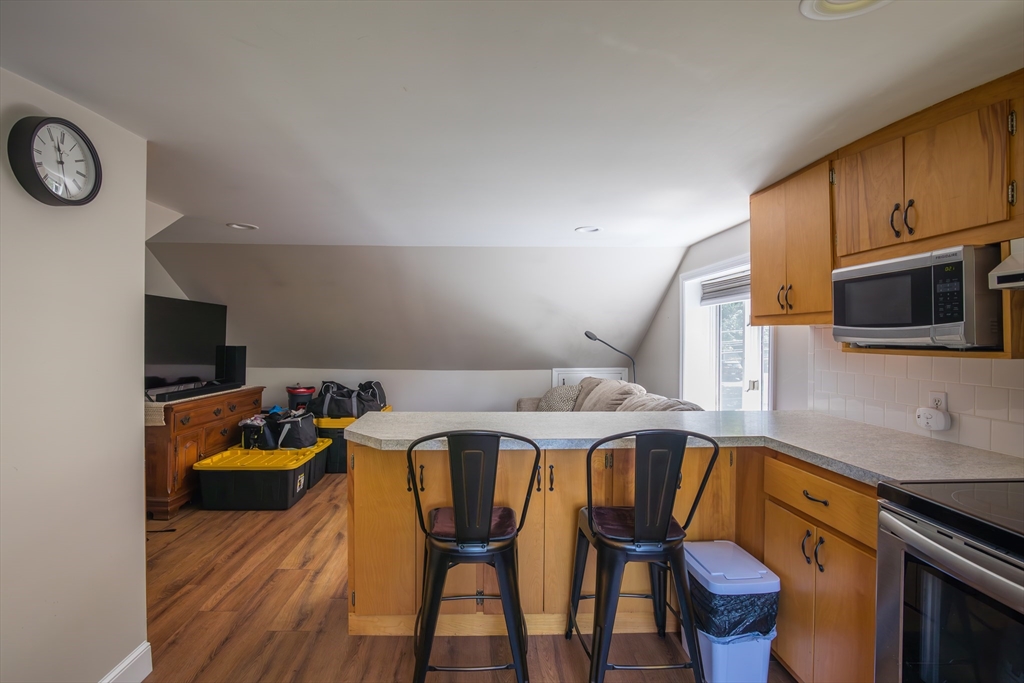 299 South Road, Unit 2 Bedford, MA 01730 - Photo 10 of 14
