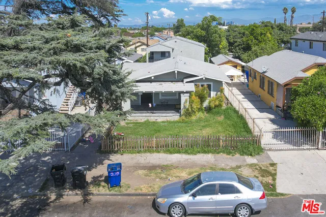 $2,750 | 229 East 85th Street, Unit 231 12, Los Angeles, CA 90003