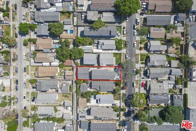 $2,750 | 229 East 85th Street, Unit 231 12, Los Angeles, CA 90003