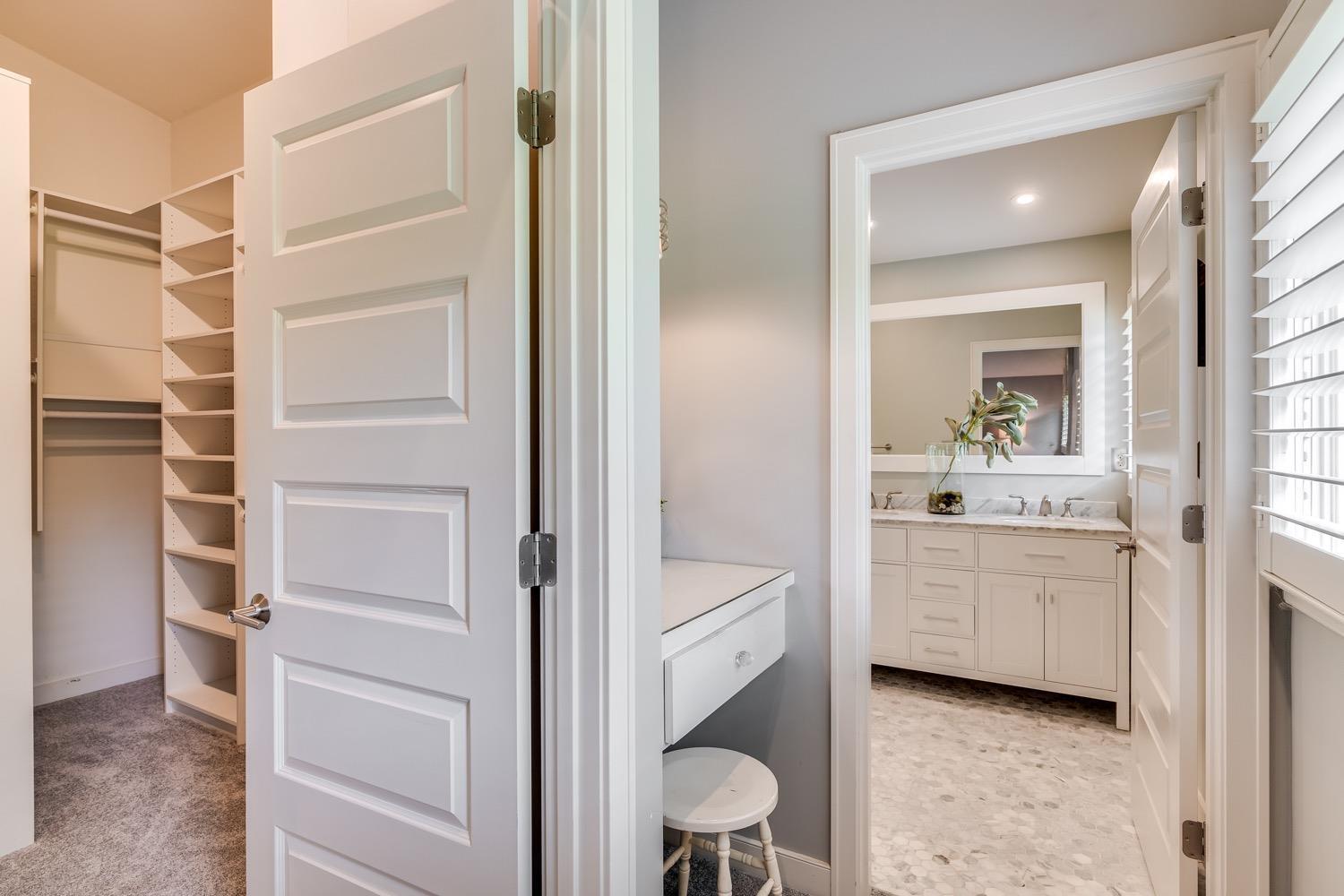 6425 Shadyglen Road Cincinnati, OH 45243 - Photo 37 of 48 Gallery Image 37