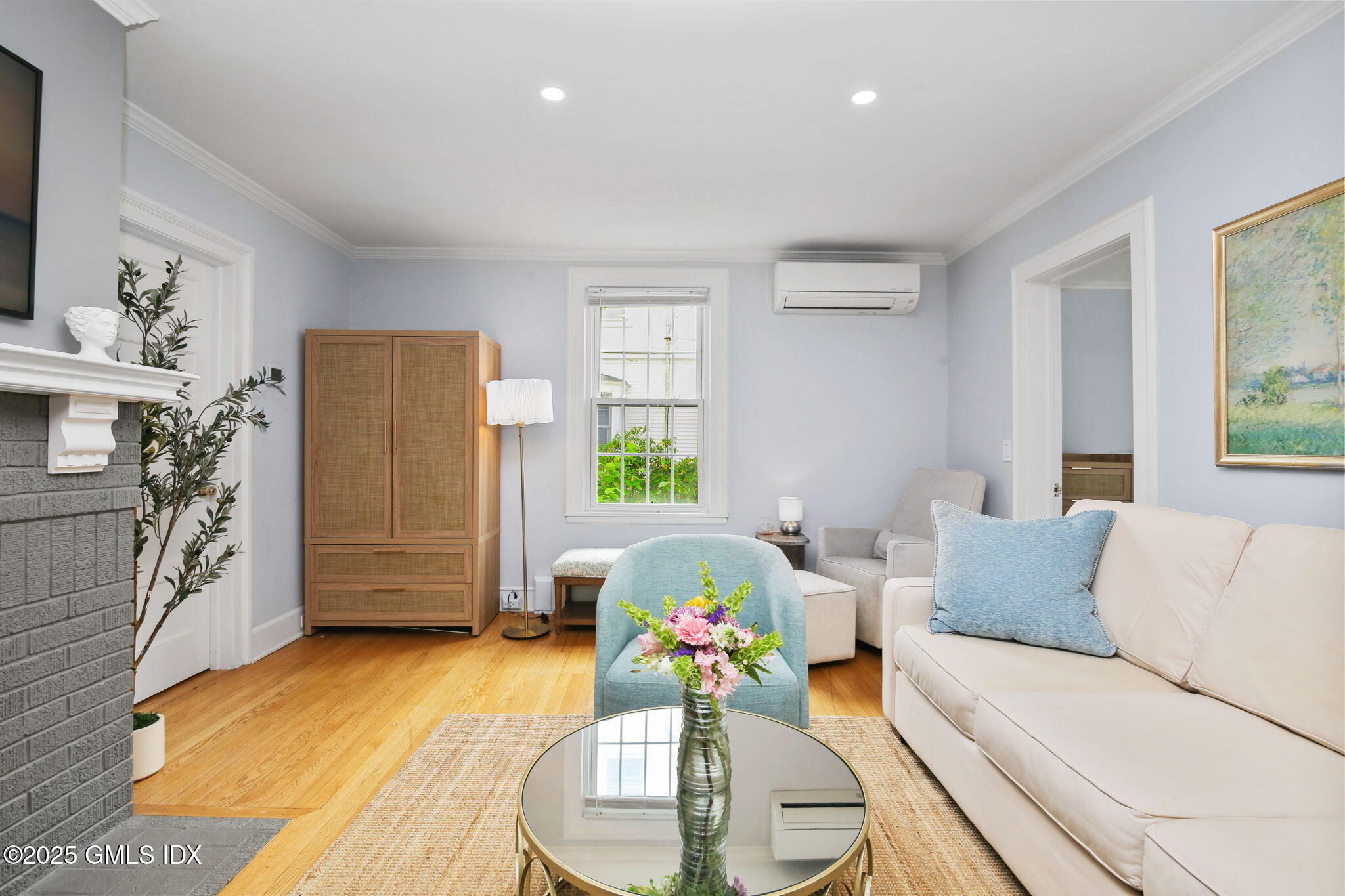 41 Ridge Street, Unit 1 Greenwich, CT 06830 - Photo 11 of 41 5-web-or-mls-41-ridge-st-unit-1