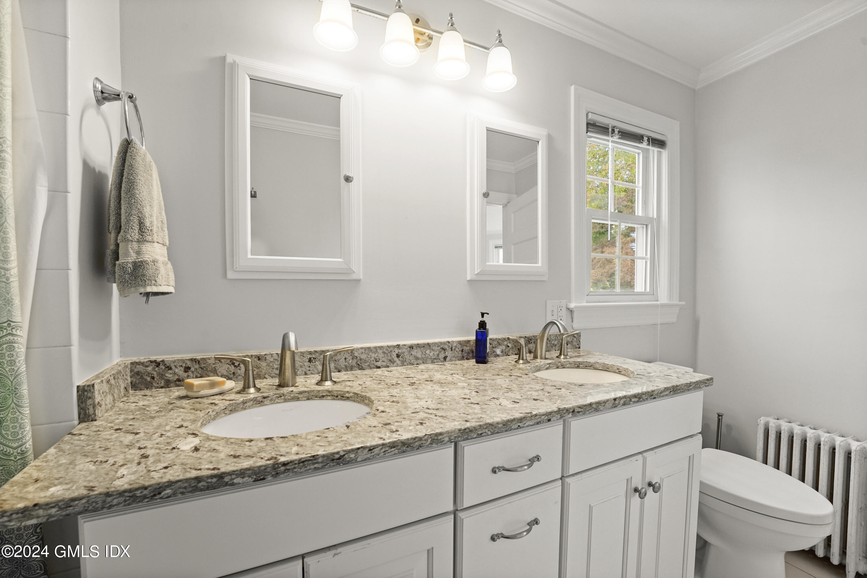 41 Ridge Street, Unit 1 Greenwich, CT 06830 - Photo 15 of 41 41 Ridge St Greenwich CT 06830-print-021