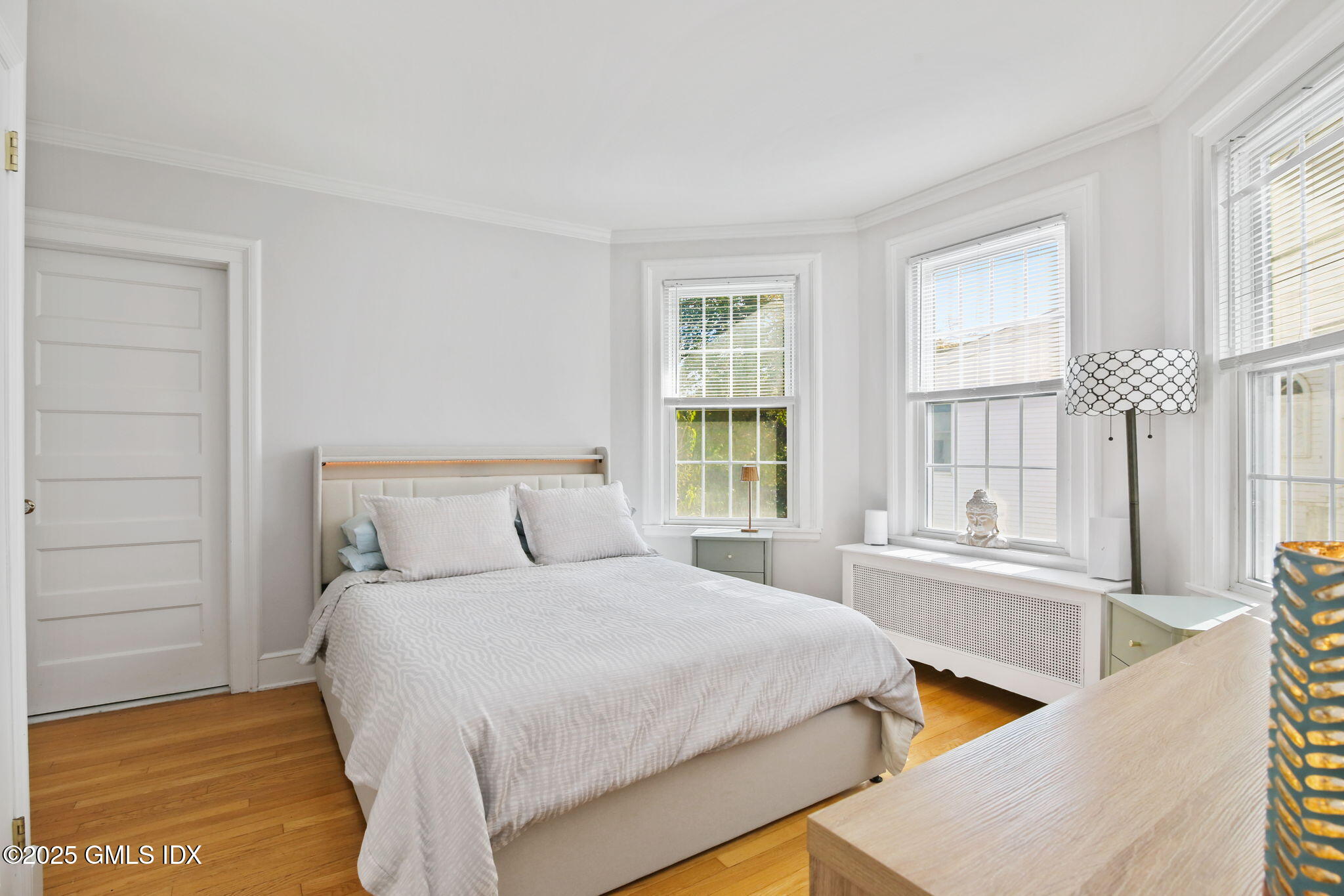 41 Ridge Street, Unit 1 Greenwich, CT 06830 - Photo 23 of 41 12-web-or-mls-41-ridge-st-unit-1