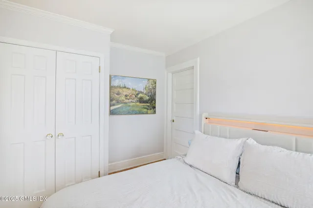 $6,700 | 41 Ridge Street, Unit 1, Greenwich, CT 06830