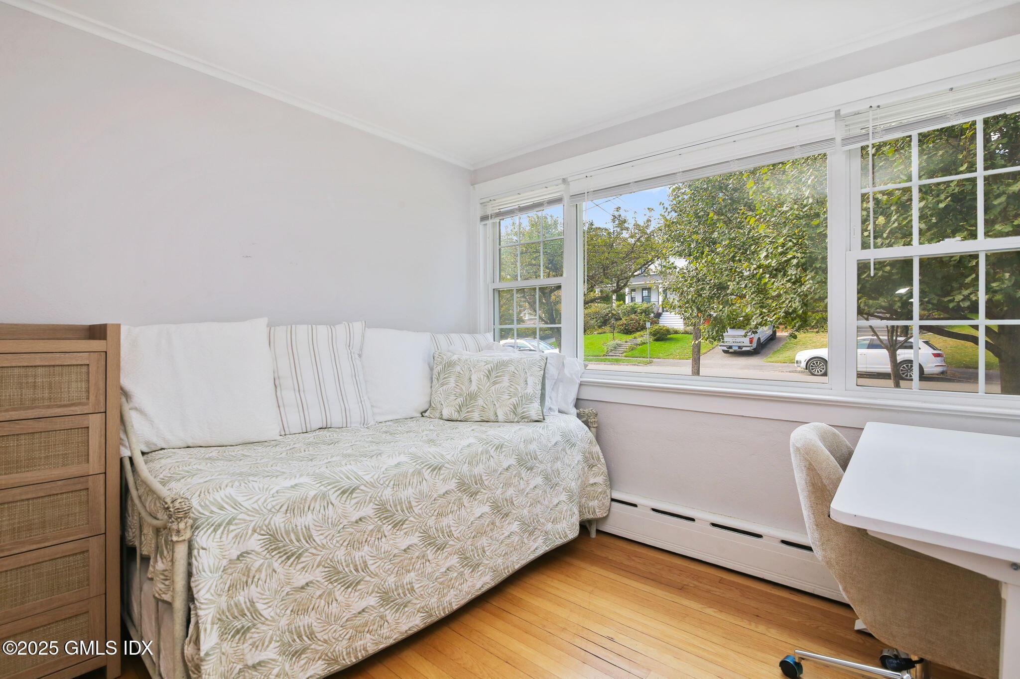 41 Ridge Street, Unit 1 Greenwich, CT 06830 - Photo 26 of 41 15-web-or-mls-41-ridge-st-unit-1