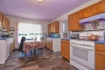 $1,100,000 | 9 Carter Street, Everett, MA 02149