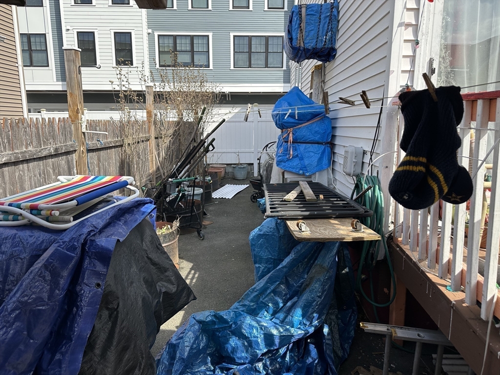 9 Carter Street Everett, MA 02149 - Photo 2 of 22