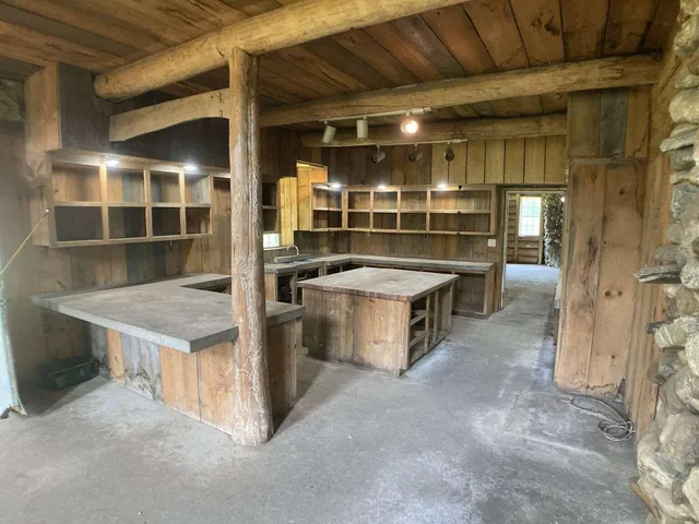 $399,900 | 88 Hanson Road, China, ME 04358