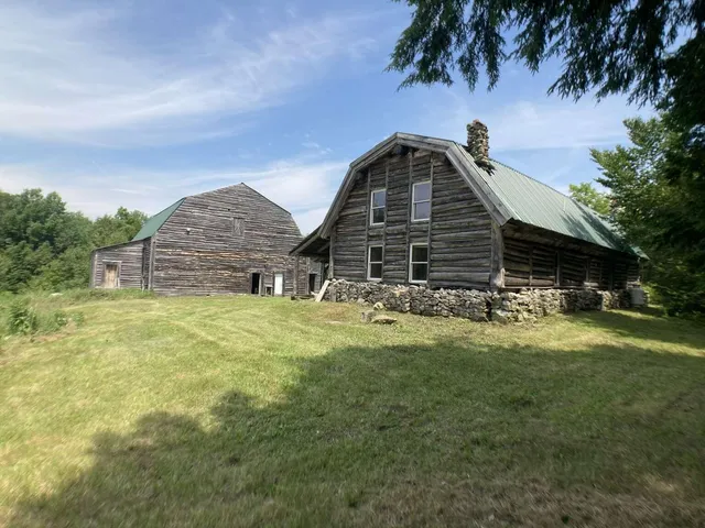 $399,900 | 88 Hanson Road, China, ME 04358