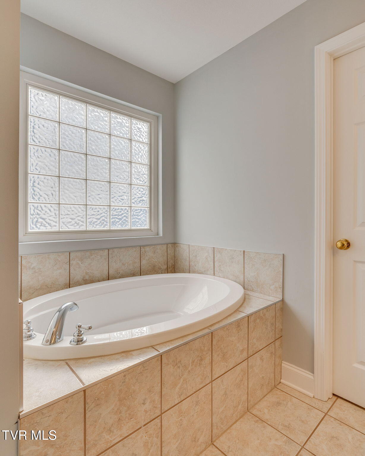 205 Rockingham Meadows Drive, Unit 16 Johnson City, TN 37615 - Photo 20 of 30 020