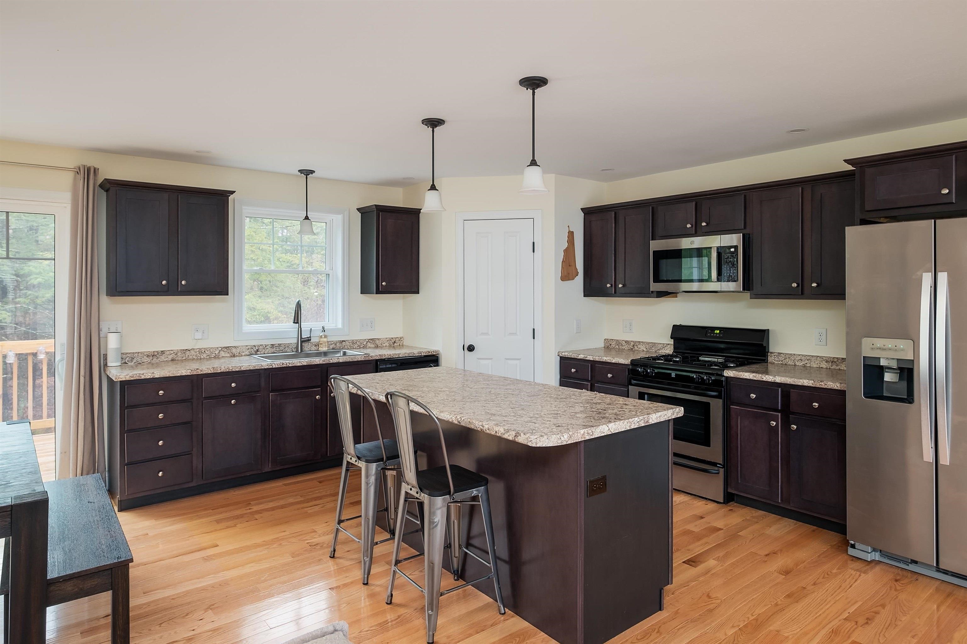 9 Jay Way Rochester, NH 03868 - Photo 8 of 47 Gallery Image 8