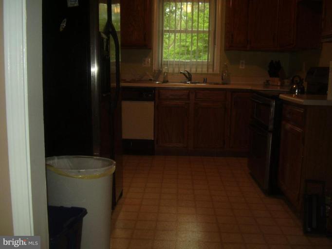 8401 Horatio Road Randallstown, MD 21133 - Photo 15 of 17 Kitchen #3