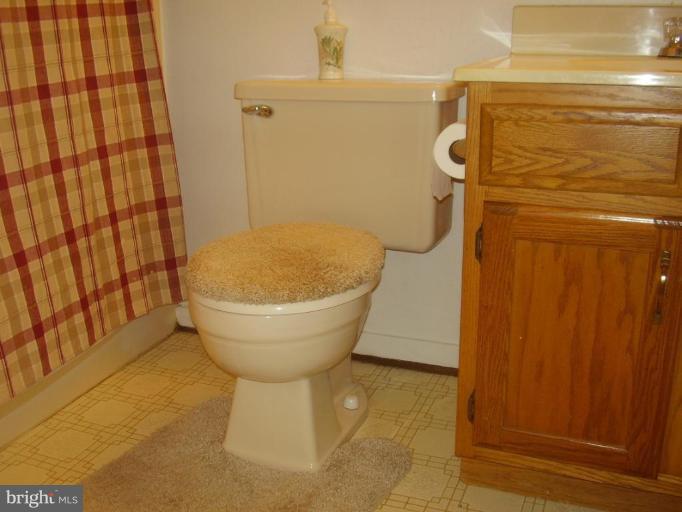 8401 Horatio Road Randallstown, MD 21133 - Photo 8 of 17 Full Bath on Upper Lvl